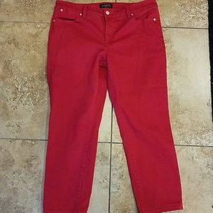 Talbolts 14 P red Jean's ankle